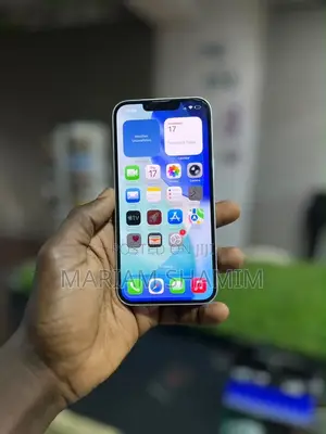 Apple iPhone 13 128 GB White