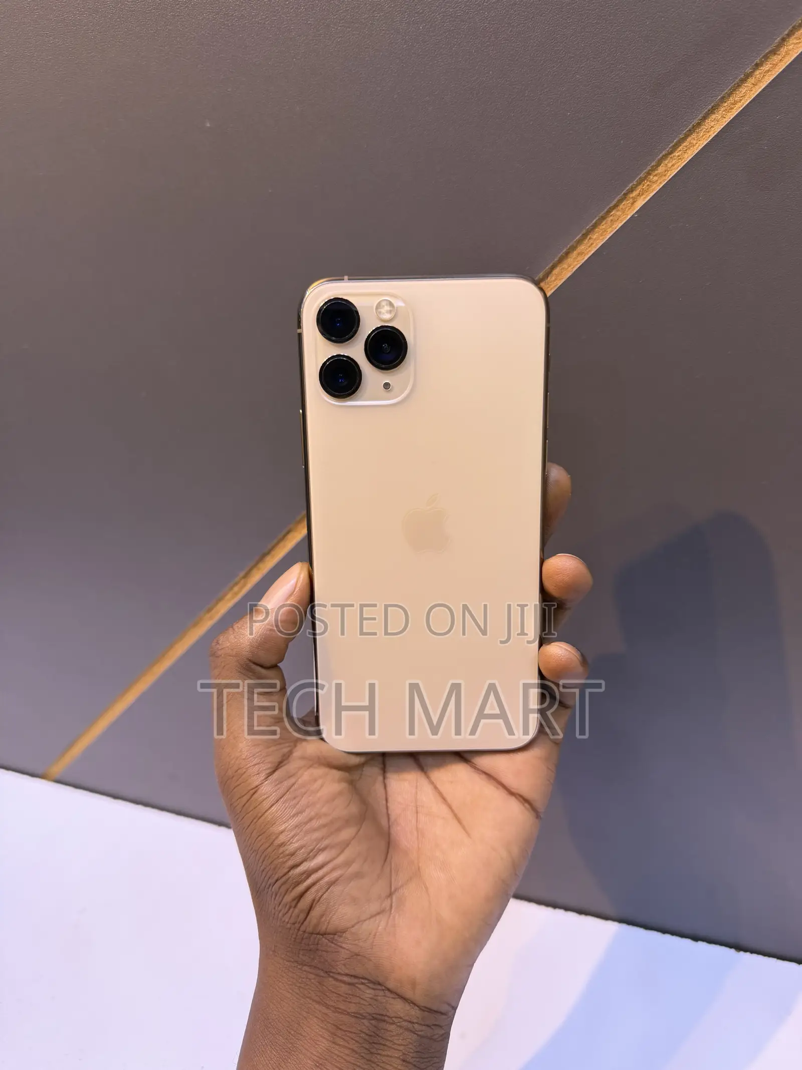 Apple iPhone 11 Pro 64 GB Gold