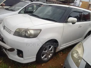 Toyota Corolla Rumion 2009 White