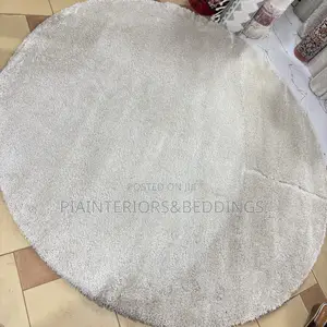 Round Rugs