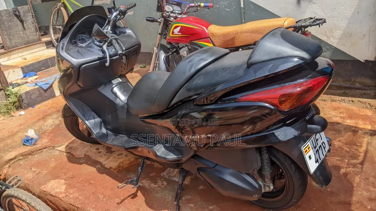 Honda Forza 2022 Black