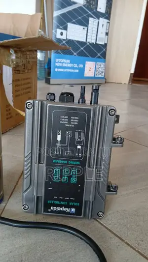 Solar Water Pump for Borehole 50–75m Head 250W 1200l/H