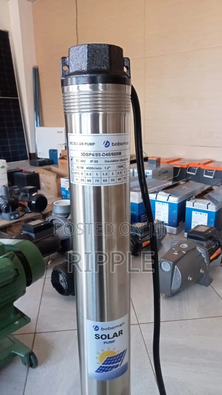 Solar Water Pump for Borehole 50–80m Head 600W 4000l/H