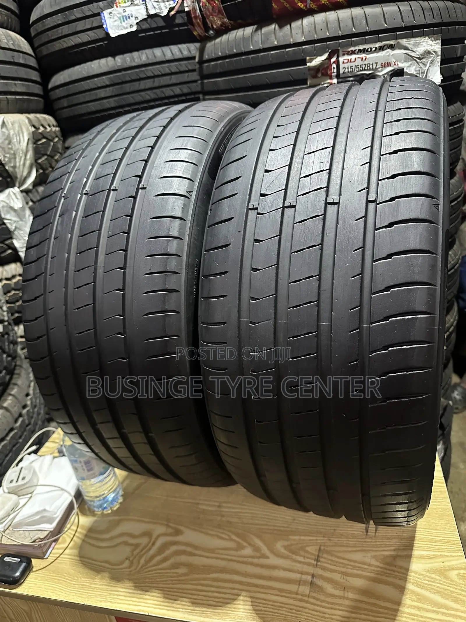 245/40r18 Highway Design Tires Foreign Used Good Condition