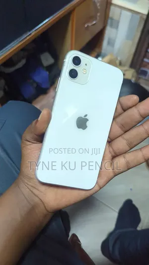 Apple iPhone 11 64 GB White
