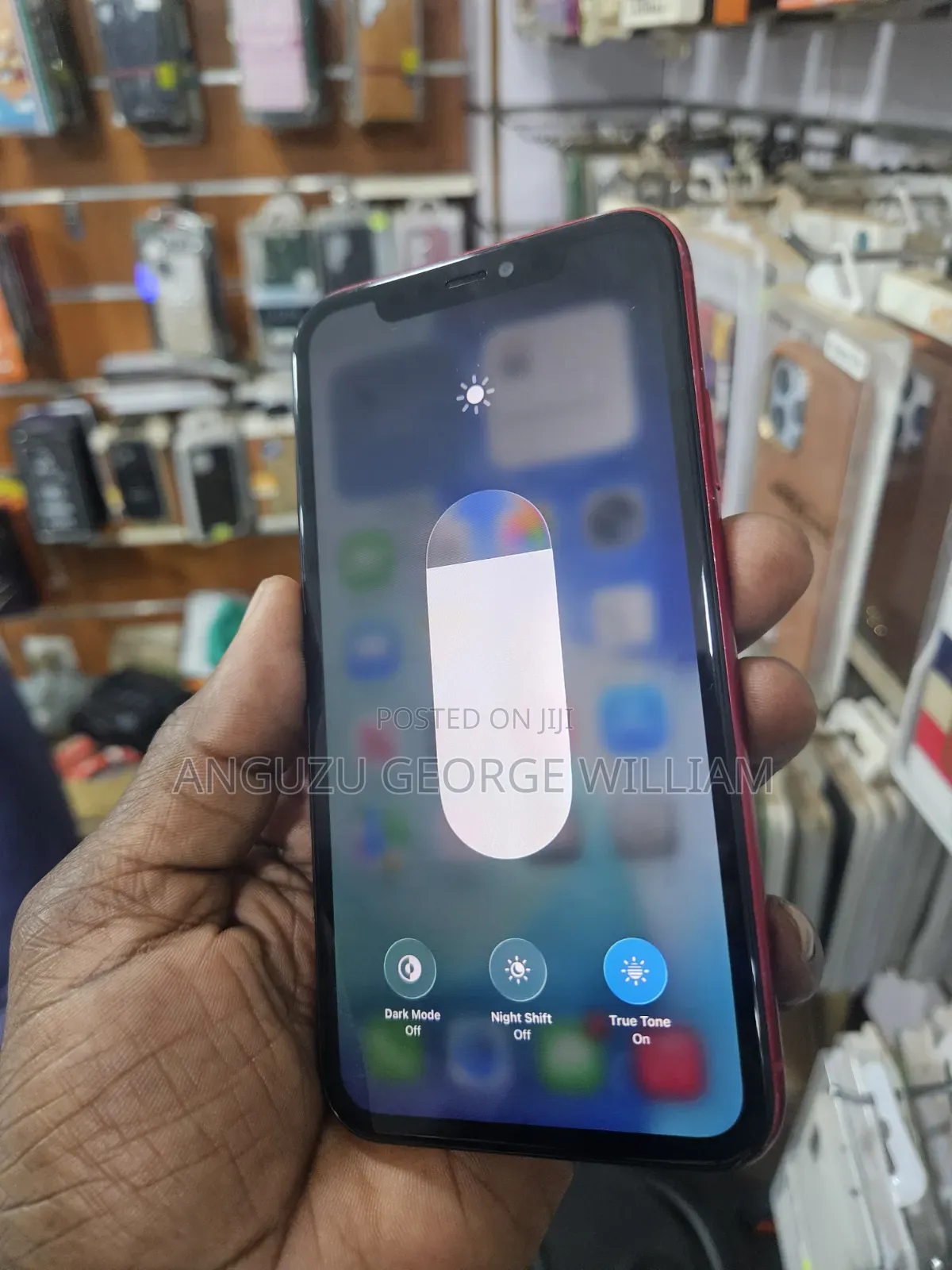 Apple iPhone 11 64 GB Red