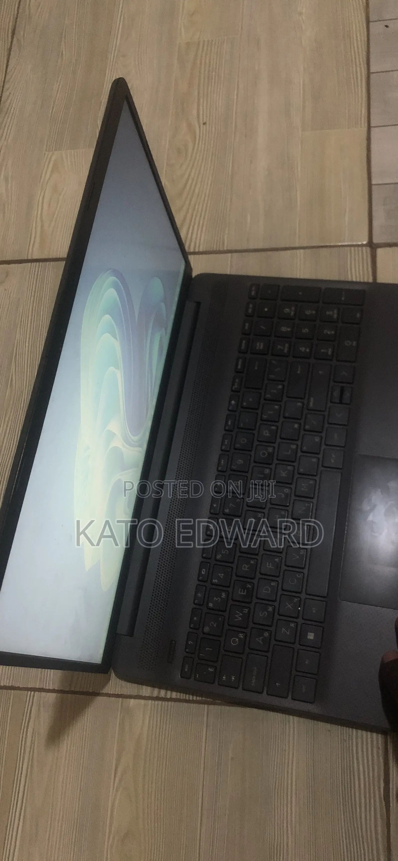 Laptop HP 255 G8 4GB AMD SSD 500GB