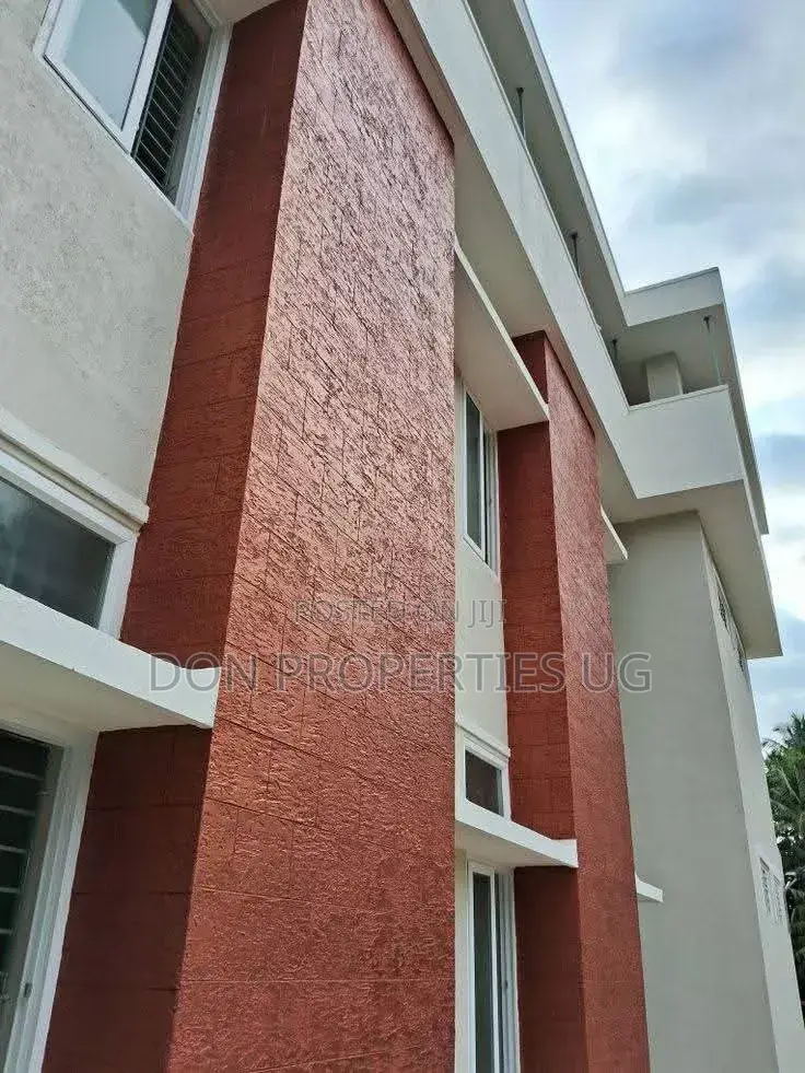3bdrm Block of Flats in Kansanga, Central Division for rent