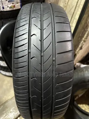 195/65r15 Toyo Japan Tyres