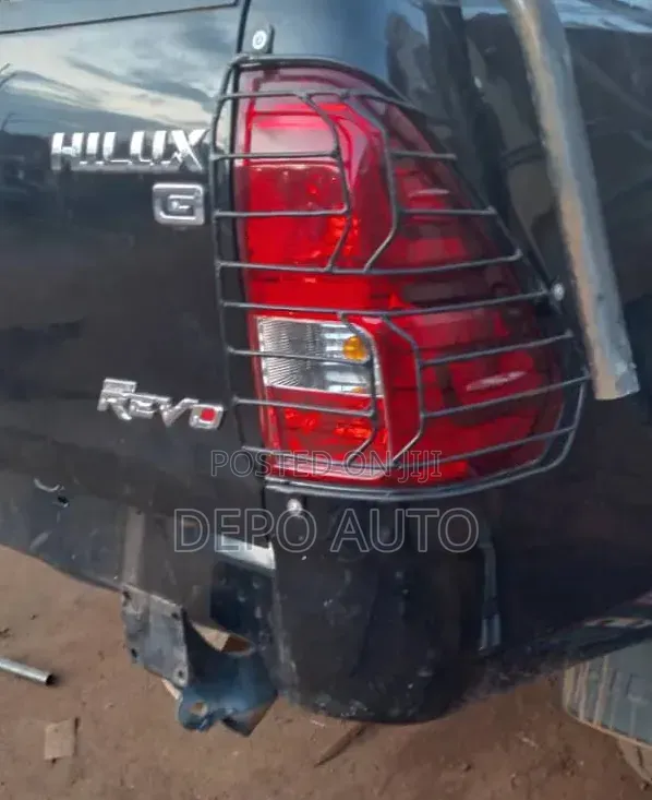 Rear Lamp Guard Hilux Revo