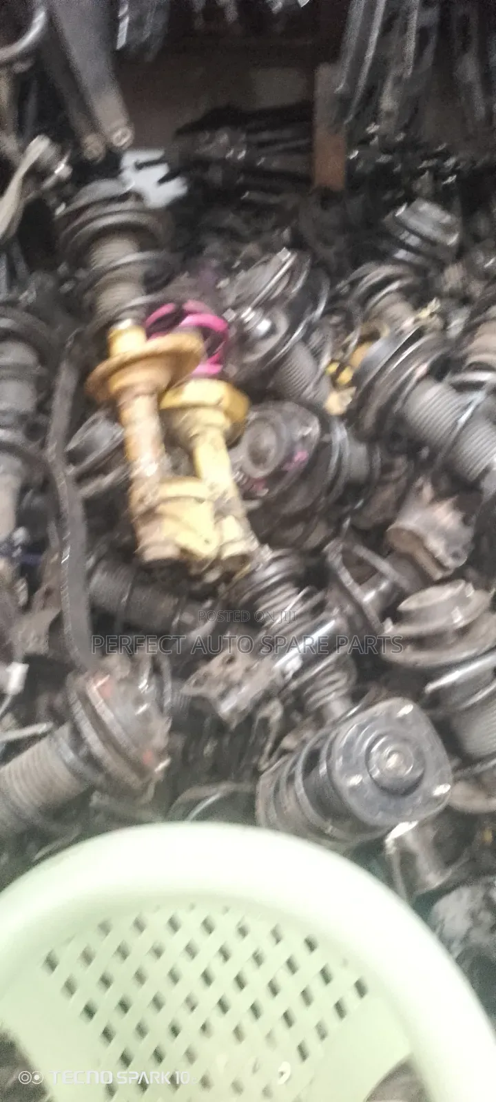 Subaru Legacy Outback Shocks Original Japan in Stock