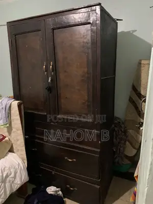 Solid Wooden Double Door Wardrobe With Drawers