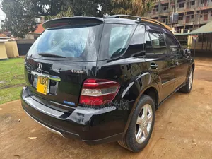 Mercedes-Benz M Class ML 350 AWD 4Matic (3.5L V6 7A) 2006 Black
