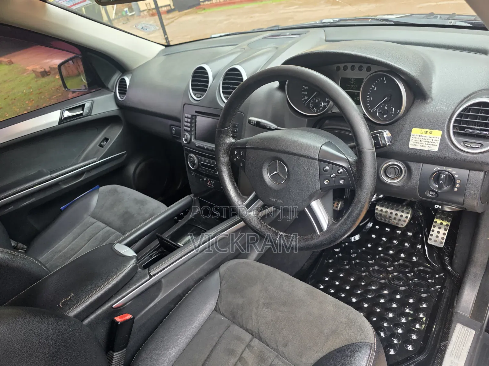 Mercedes-Benz M Class ML 350 AWD 4Matic (3.5L V6 7A) 2006 Black