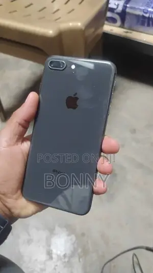 Apple iPhone 8 Plus 64 GB Gray