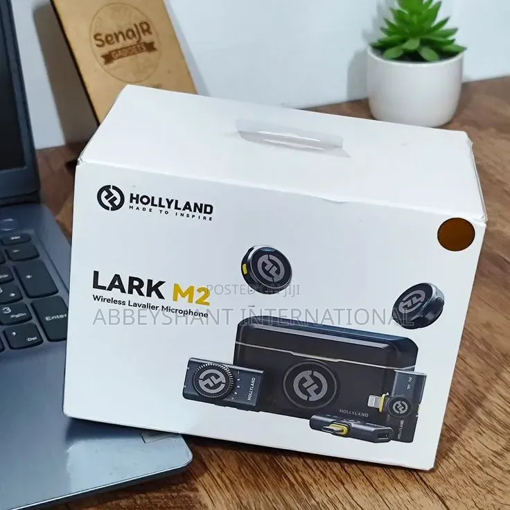 Hollyland Lark M2, an Ultra-Compact Wireless Lavalier Microphone