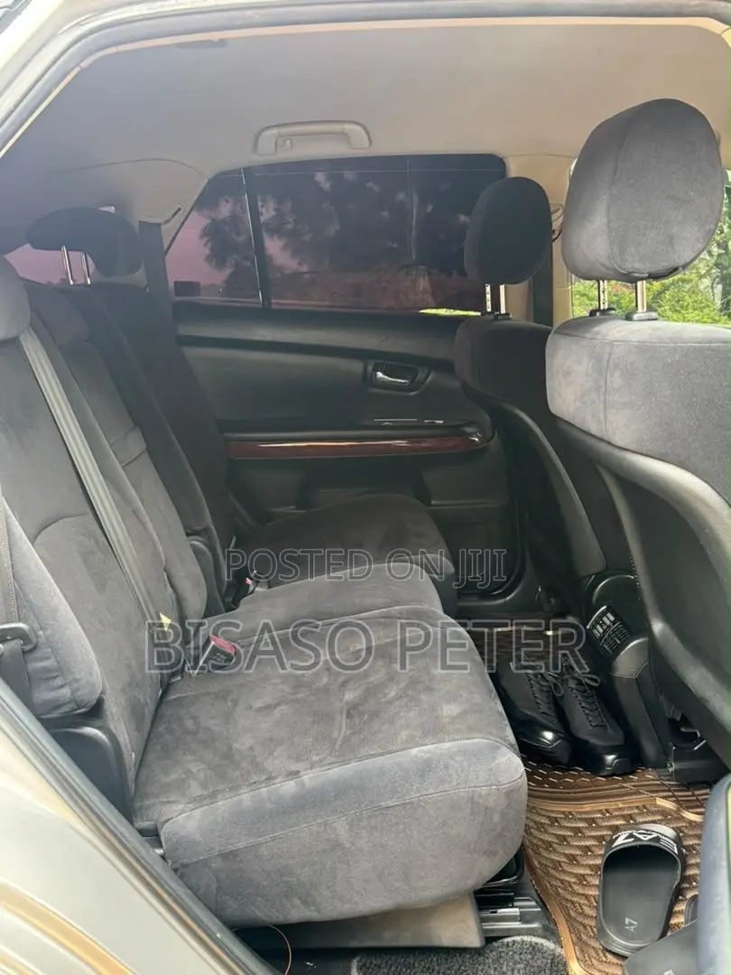 Toyota Harrier 2010 Silver