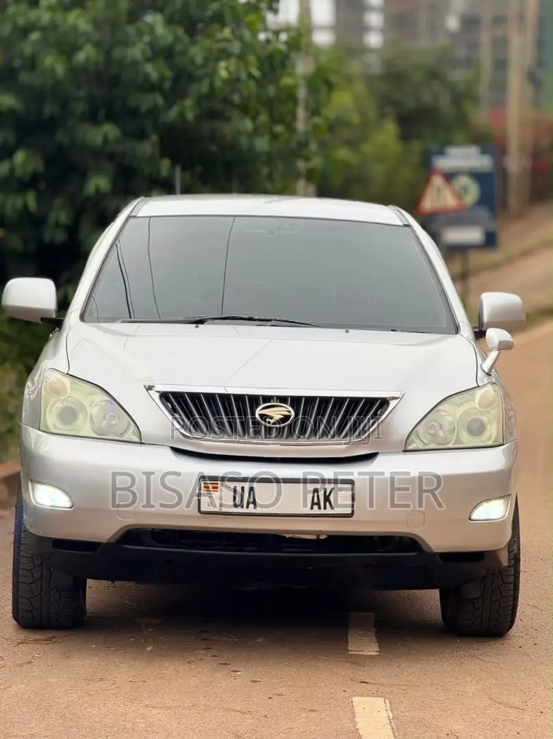 Toyota Harrier 2010 Silver