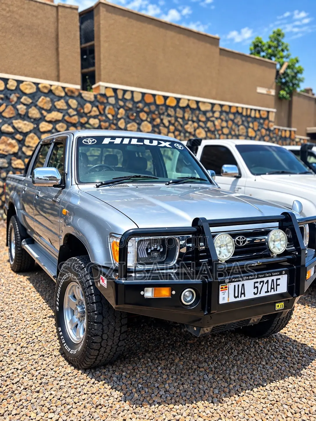 Toyota Hilux 1996 White