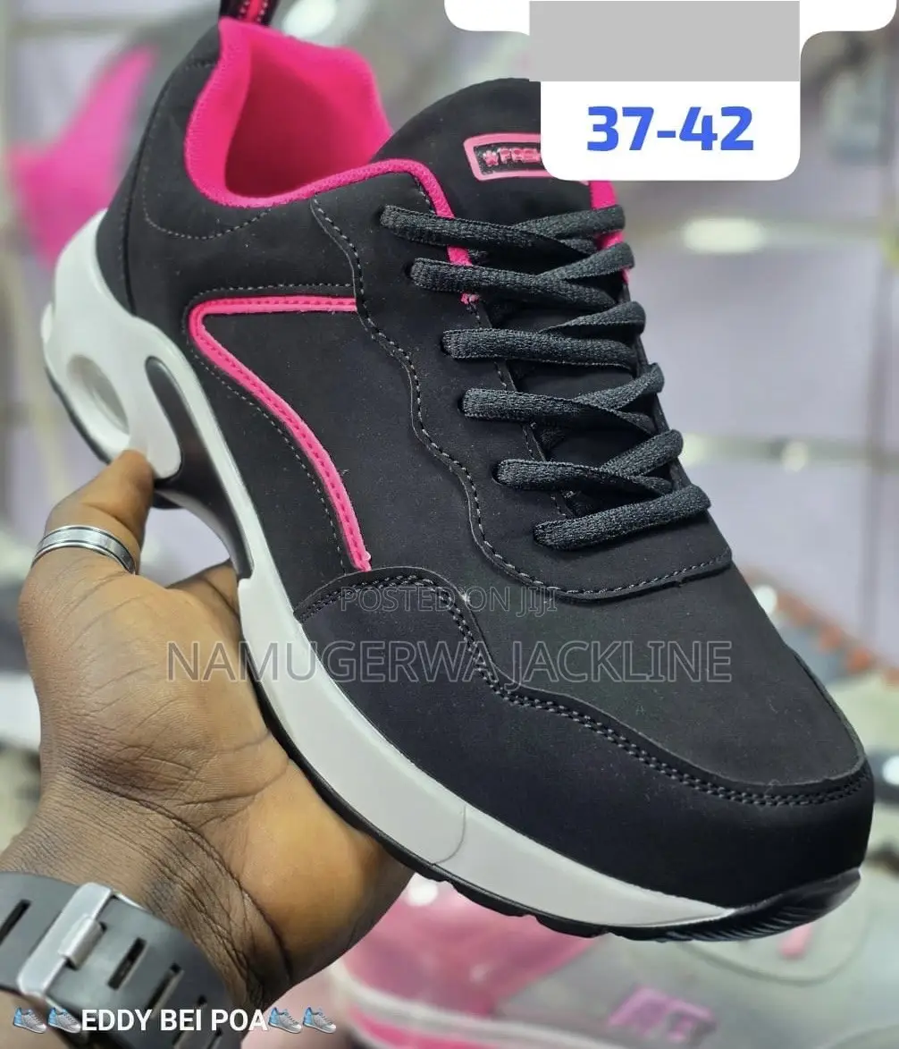 Trendy Fashion Sneakers