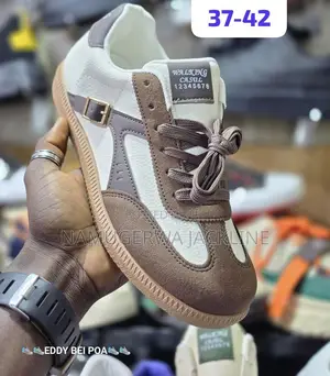Walking Casual Retro Sneakers