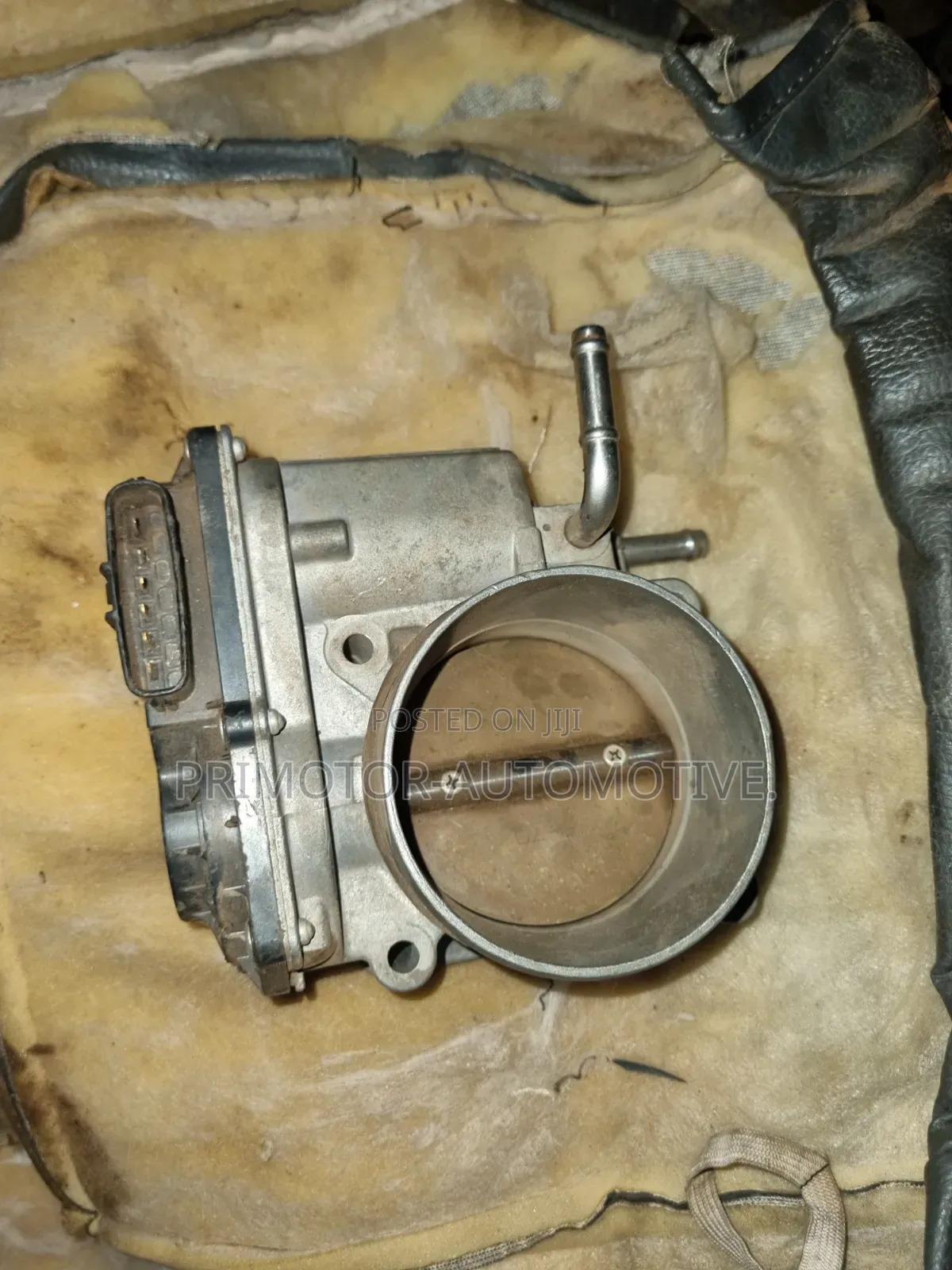Engines With Throttle Body