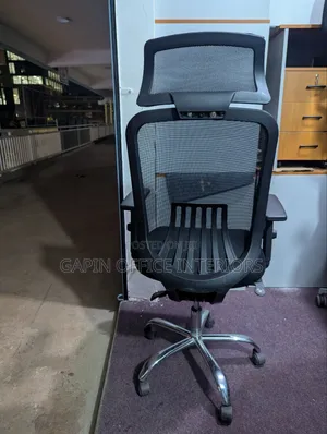 Headrest Office Chair With Adjustable Armrets and Height