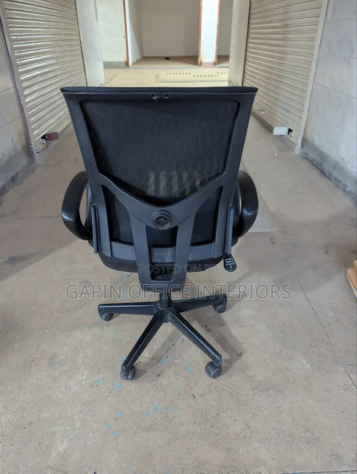 Second Hand Simple Adjustable Chair