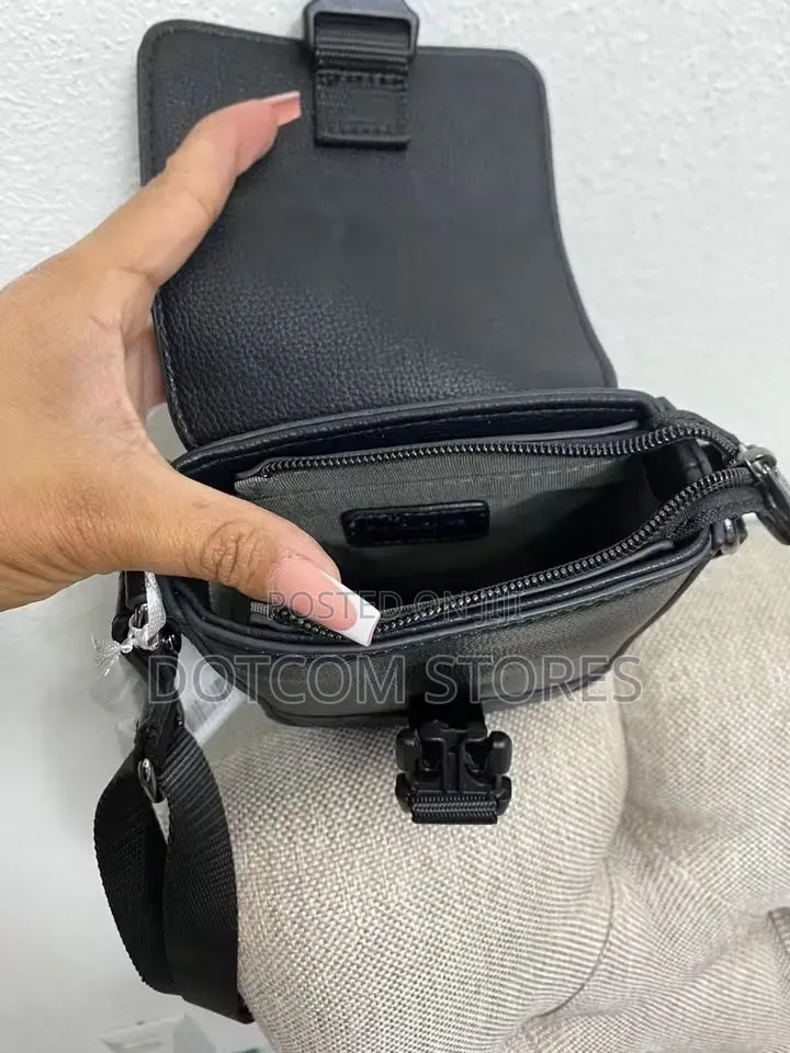David Jones Cellphone Crossbody Bag