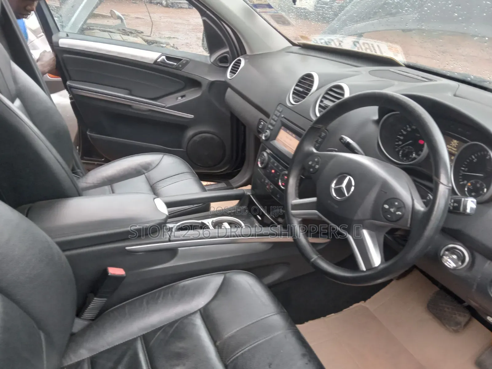 Mercedes-Benz 350D 2015 Black
