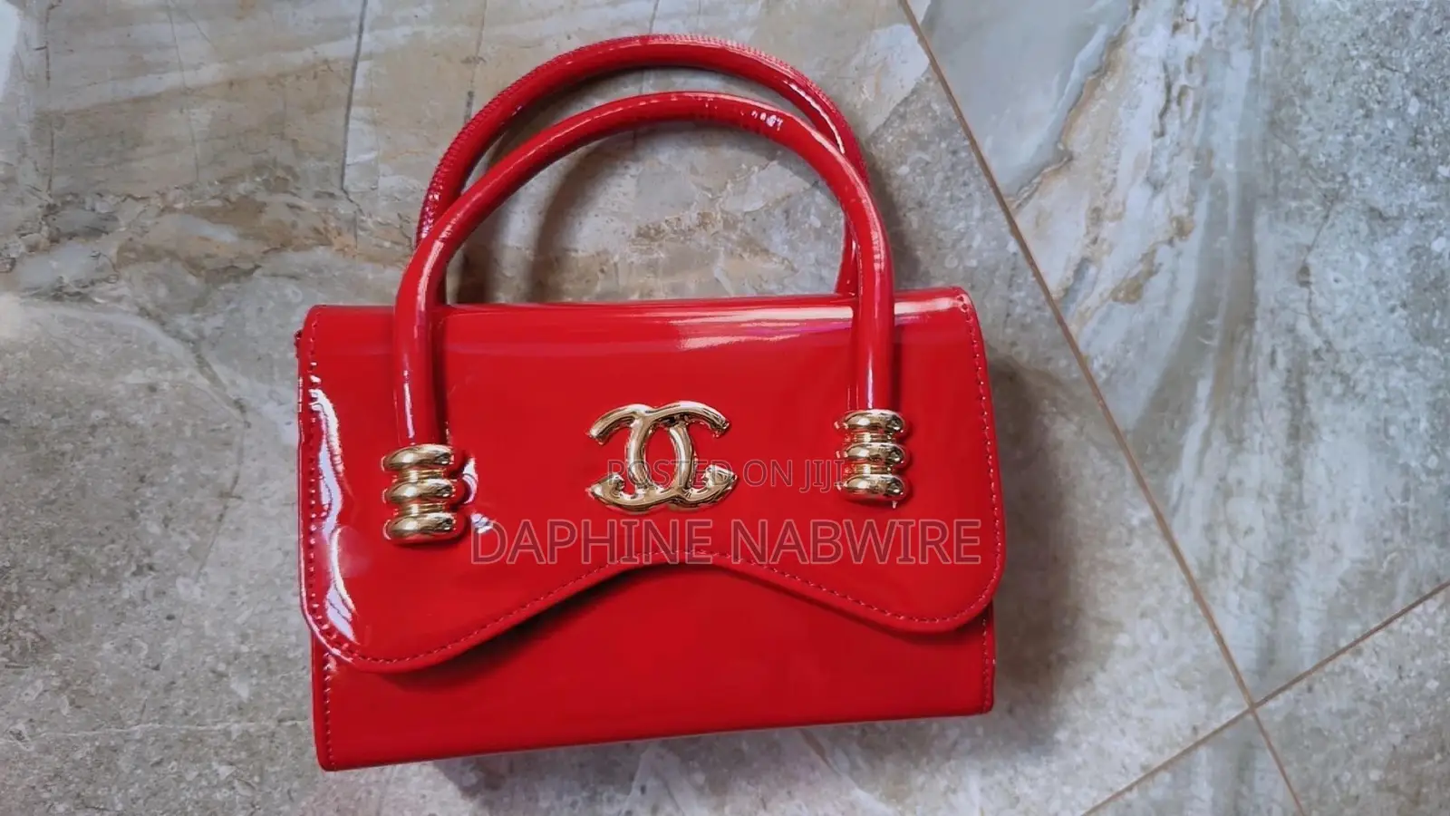 D Y Signature Bags