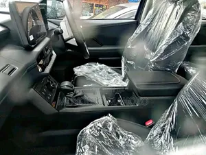 New Toyota Hilux 2026 Gray