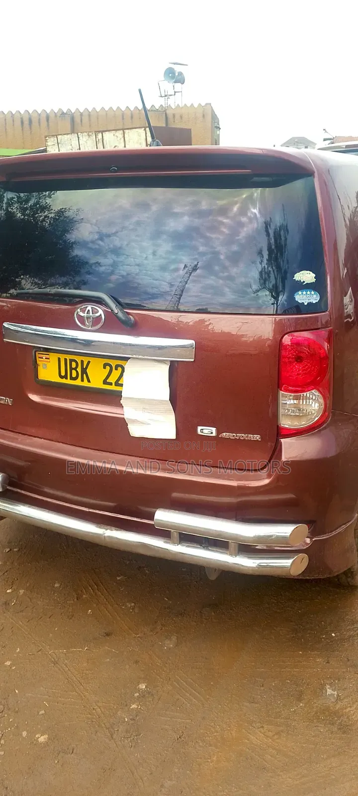 Toyota Corolla Rumion 2010 Red