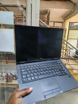 Laptop Dell Latitude 7390 8GB Intel Core i5 SSD 256GB
