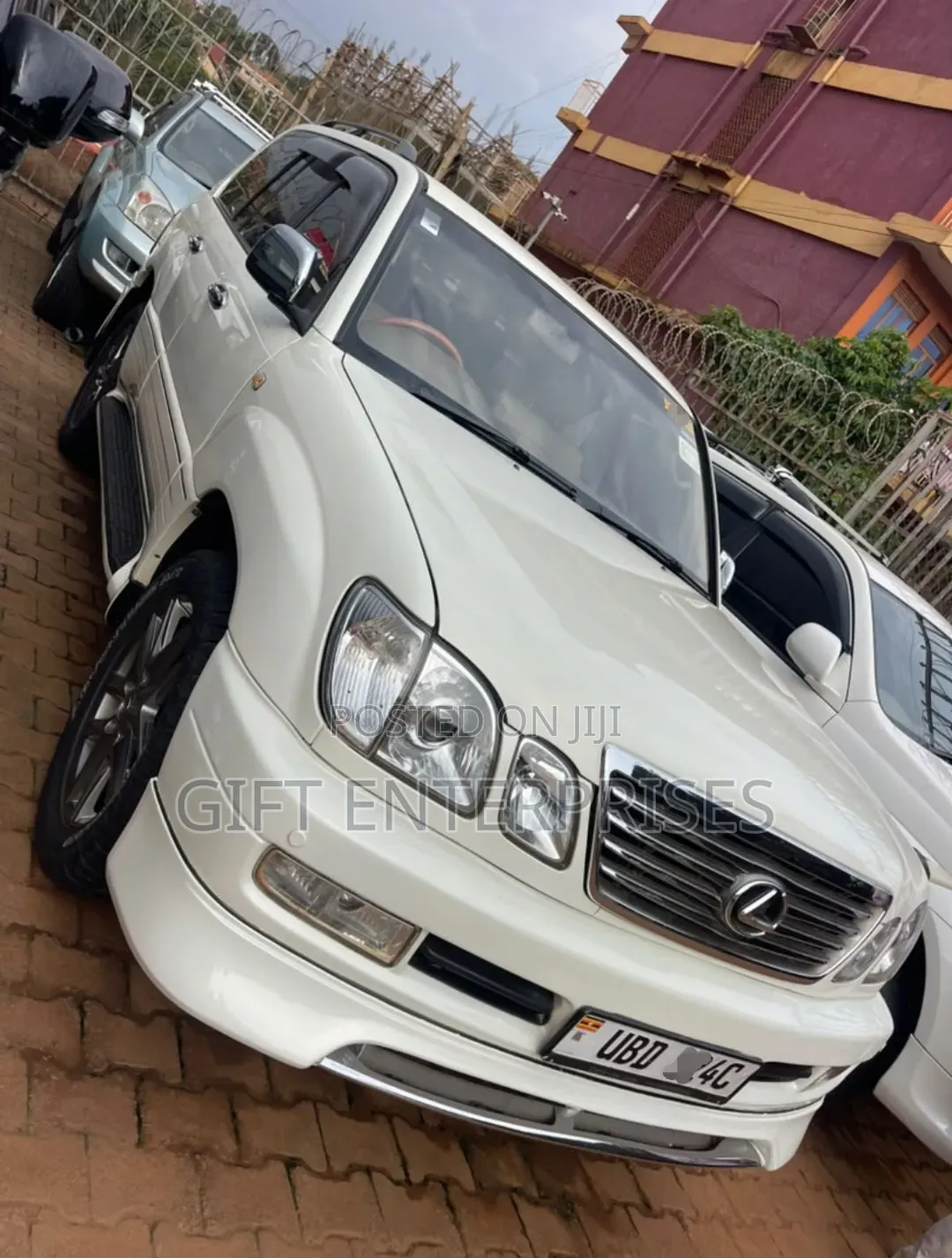 Toyota Land Cruiser Cygnus 4.7 2007 Pearl