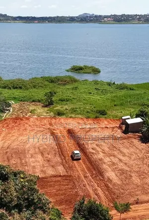 Prime Plots for Sale at Bwerenga~Bukasa Lake View Divine Land Estate.