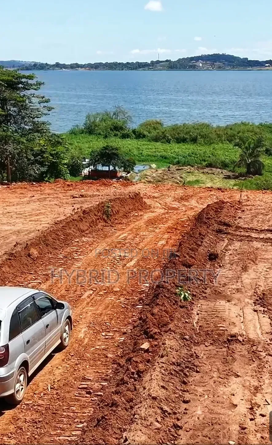 Prime Plots for Sale at Bwerenga~Bukasa Lake View Divine Land Estate.
