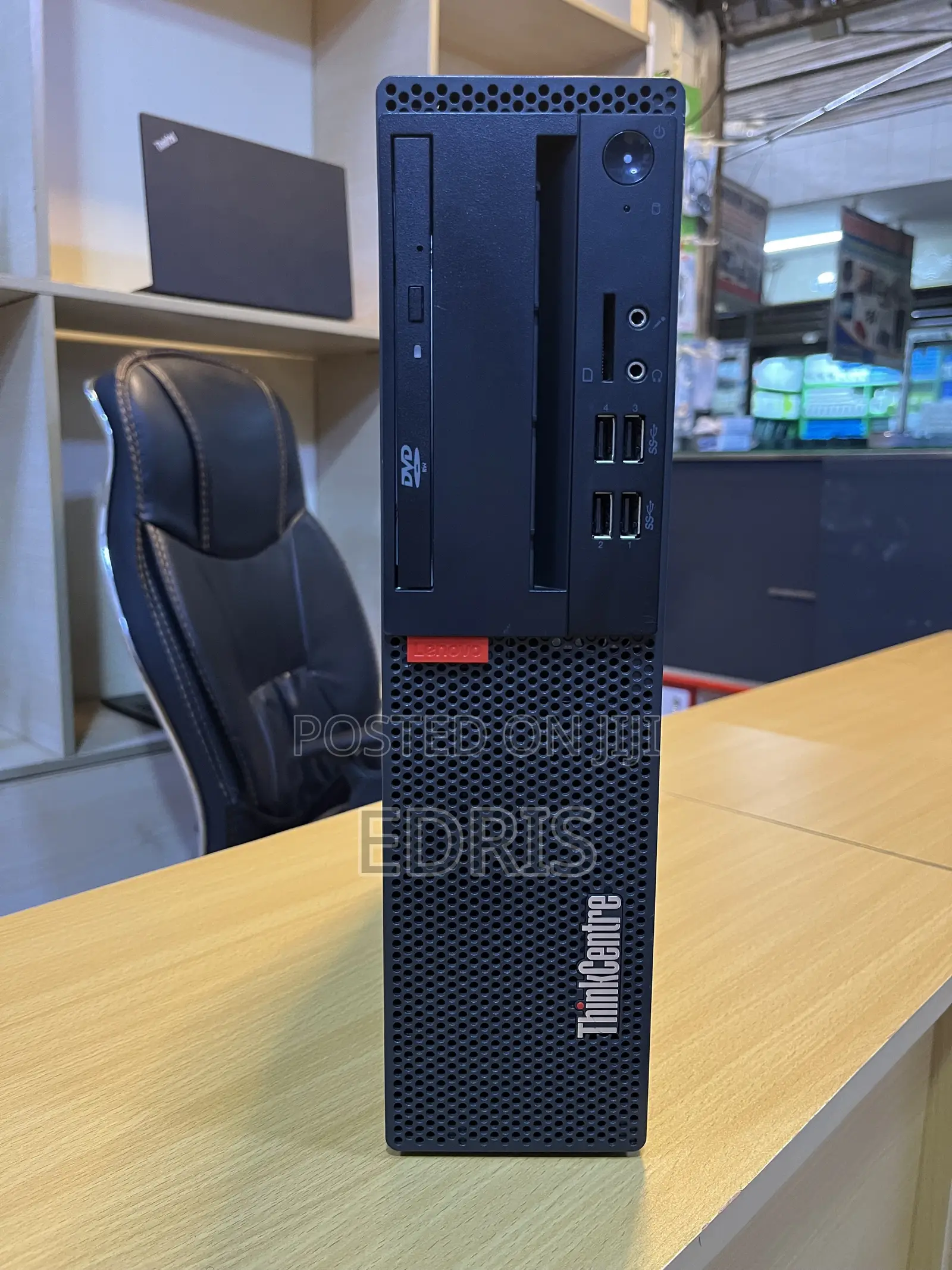 Desktop Computer Lenovo V530 8GB Intel Core i5 HDD 500GB
