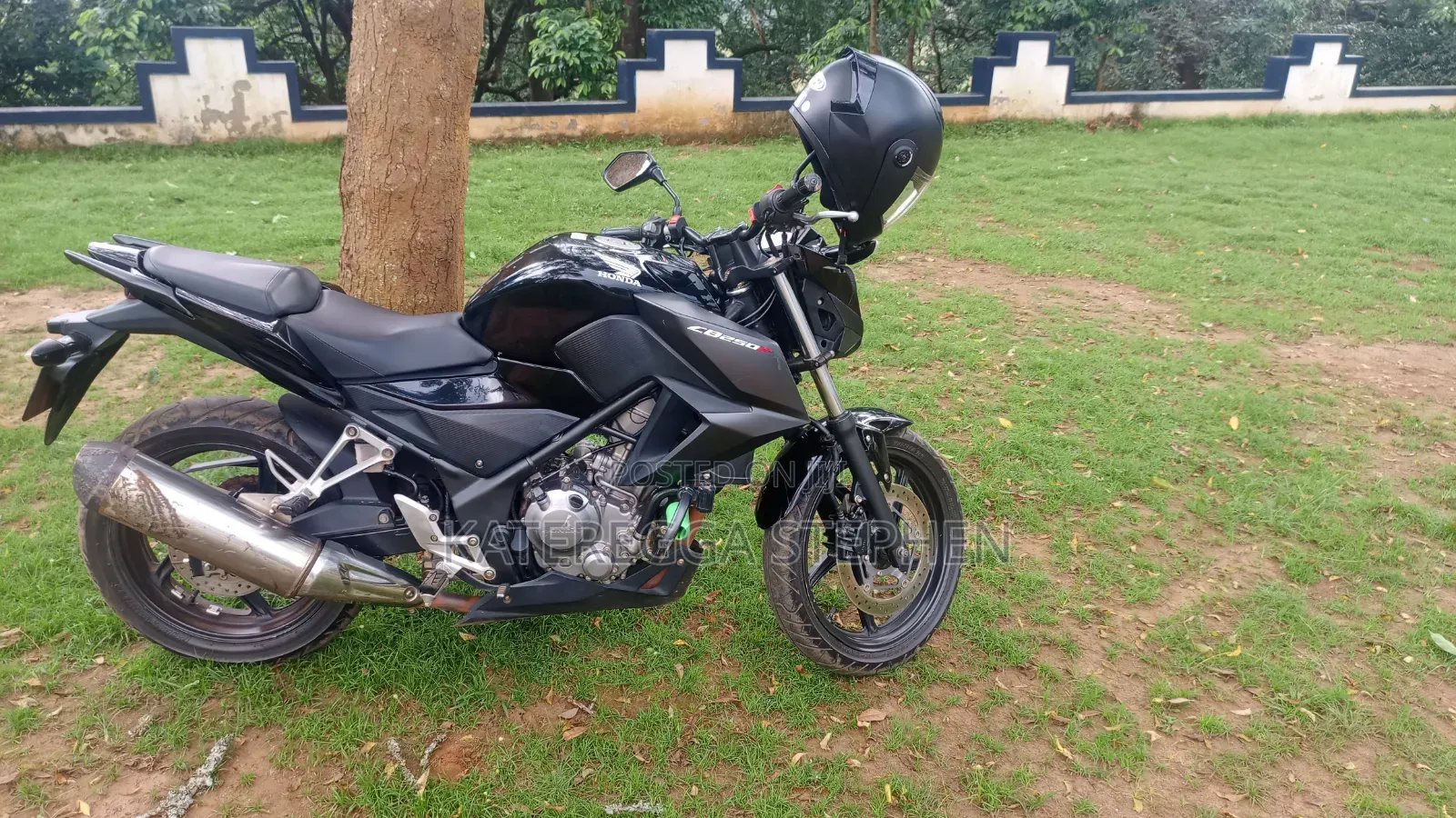 Honda CB 2012 Black