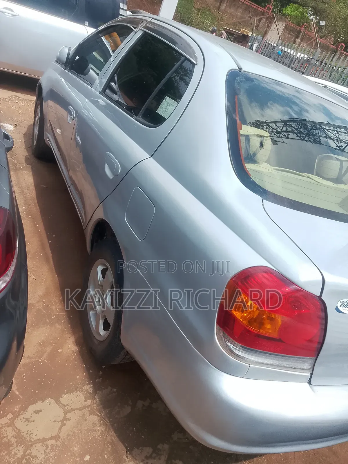 Toyota Platz 2002 Silver