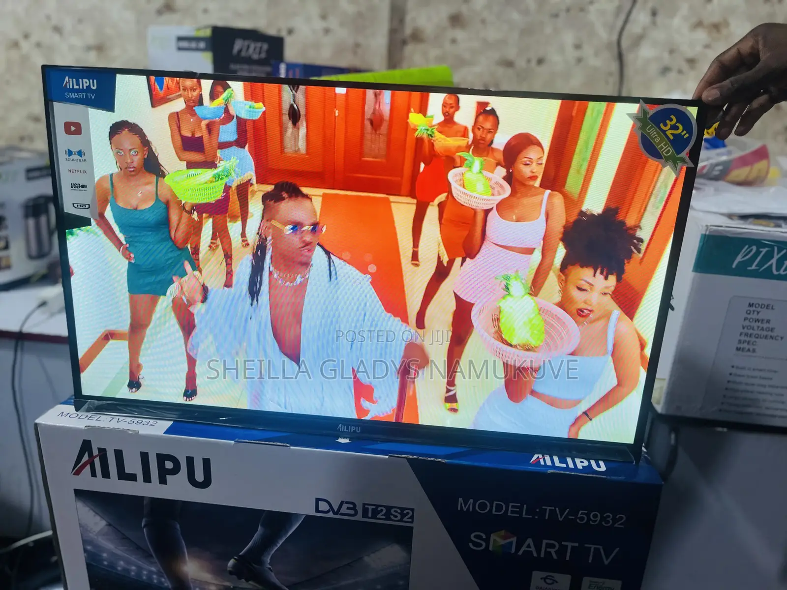 32 Inches Ailipu Smart TV