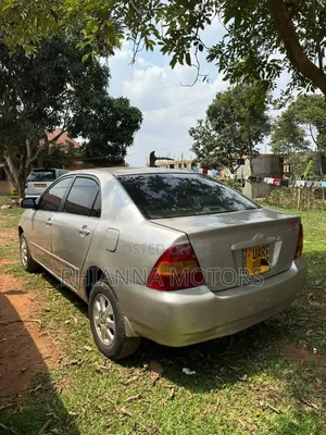 Toyota Corolla 2004 Silver
