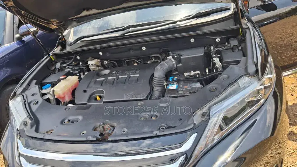 Toyota Harrier 2.0 2016 Black