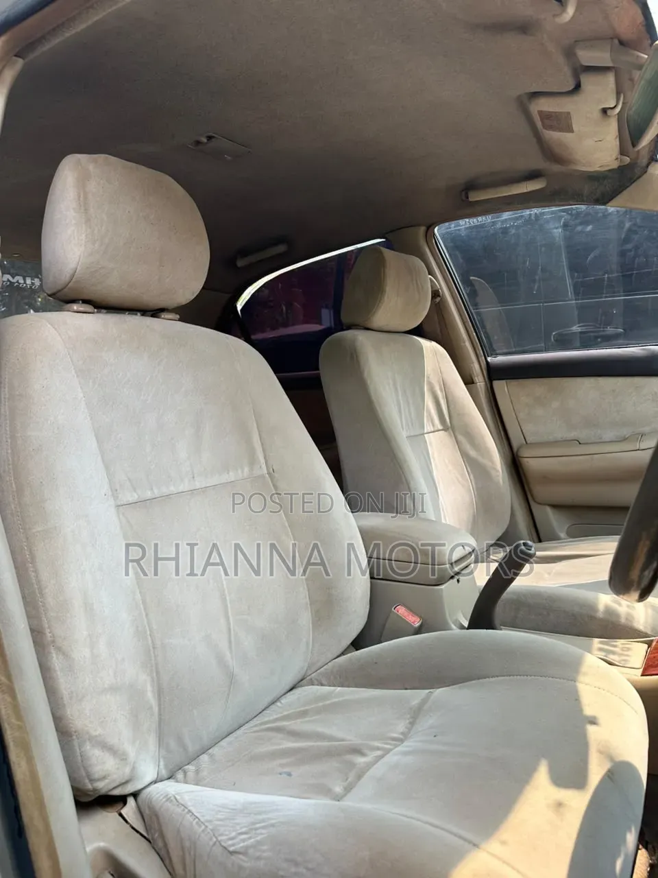 Toyota Corolla 2004 Silver