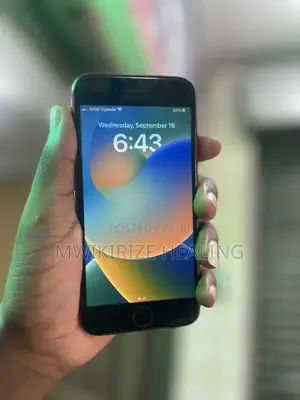 Apple iPhone 8 64 GB Red