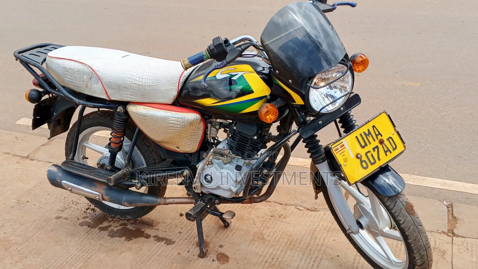 Bajaj Boxer 125 2024 Red