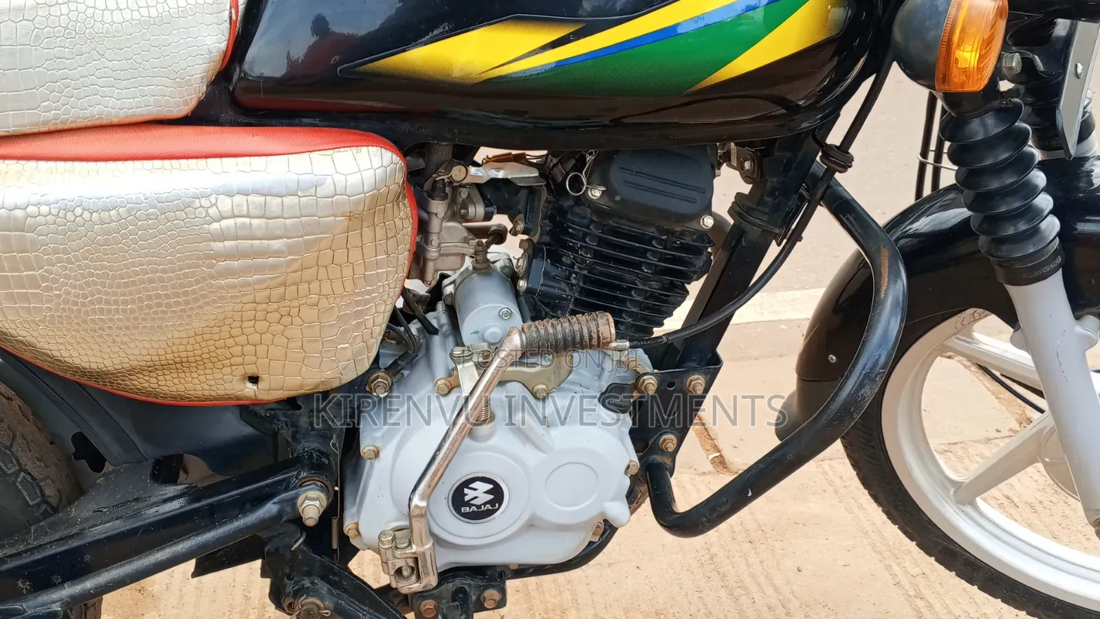 Bajaj Boxer 125 2024 Red