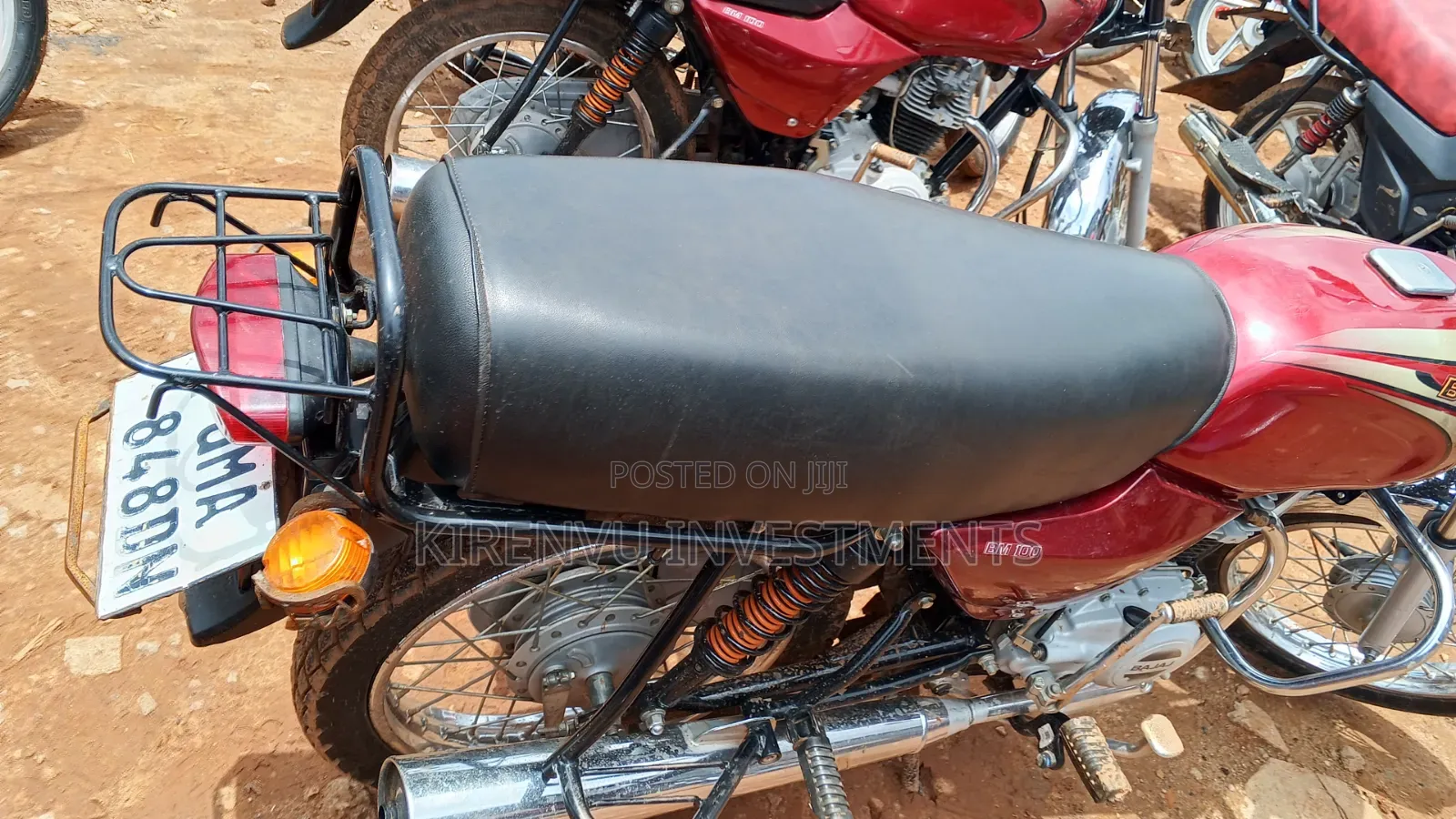 Bajaj Boxer 100 2025 Red