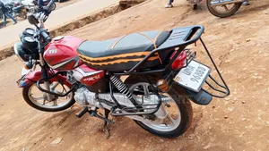 TVS HLX 125 2024 Red