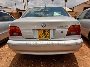 BMW 520i 2004 Silver